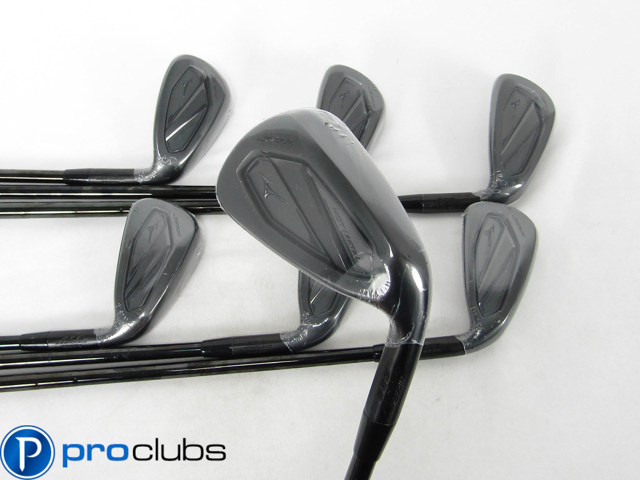 NEW MIZUNO JPX 925 HOT METAL BLACK FORGED IRONS 5-PW,GW KBS TOUR LITE REGULAR