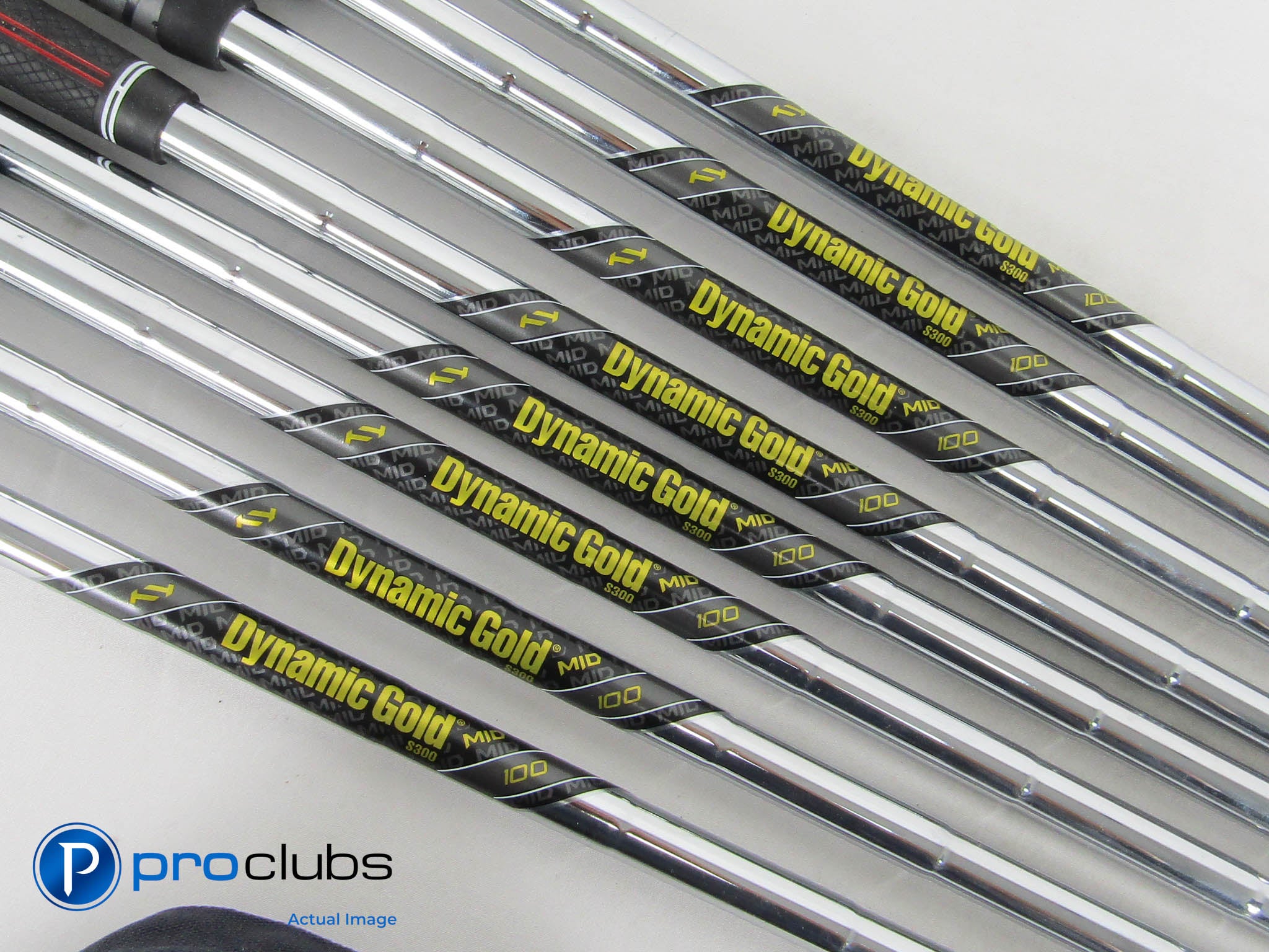Dynamic Gold Mid 100 S300 Stiff Flex Iron Shaft Set (4-PW, W) .355" Tip #454519