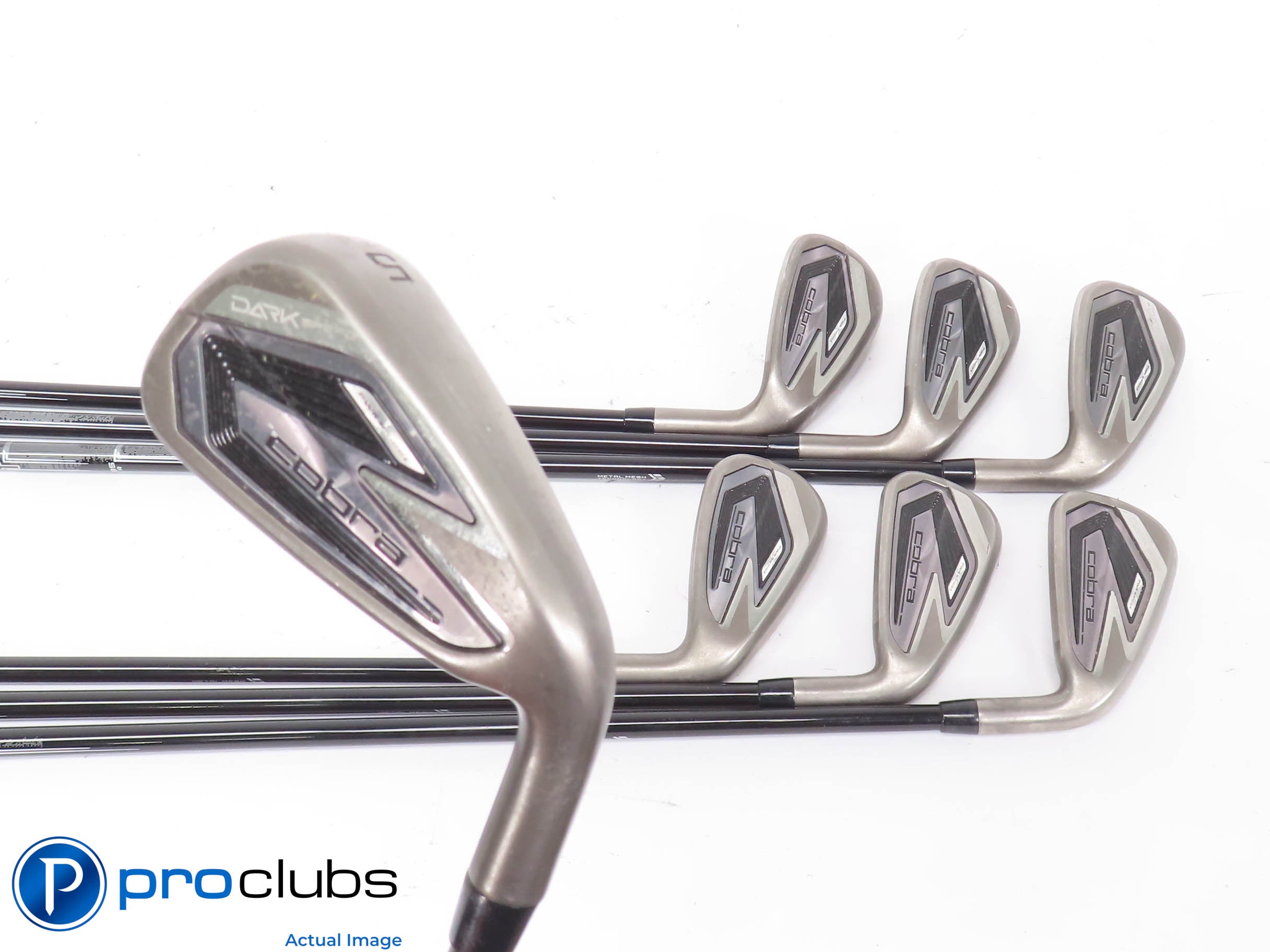 Nice Cobra DARKSPEED 5-PW,GW IRON SET - MMT 85 Regular Flex Graphite 443113