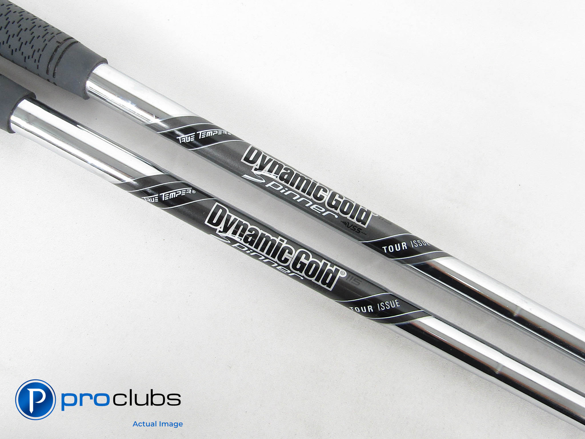 2-PC Tour Issue Dynamic Gold Spinner 115 Stiff Flex Wedge Shafts w/ Grips 444731