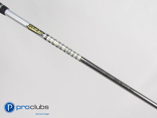 Graphite Design Tour AD TP 5 R1 Regular Fairway Shaft -TaylorMade Tip 424539