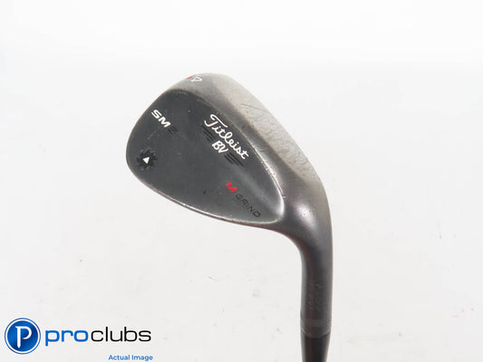 Titleist Vokey SM6 M-Grind 54*(8*) Black Wedge - Accra 70g Regular - 425030