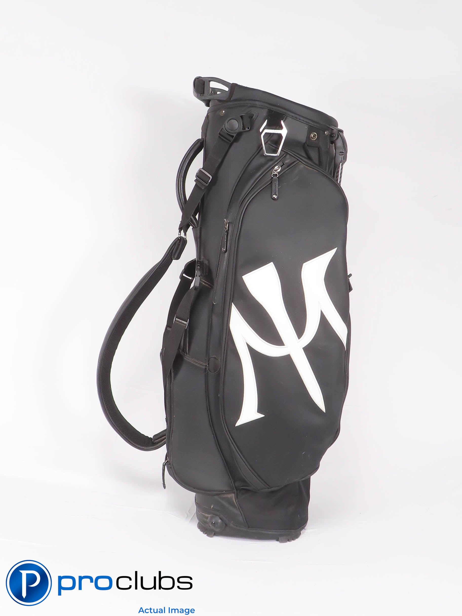 Miura Vessel Carry / Stand Golf Bag - Black 468490