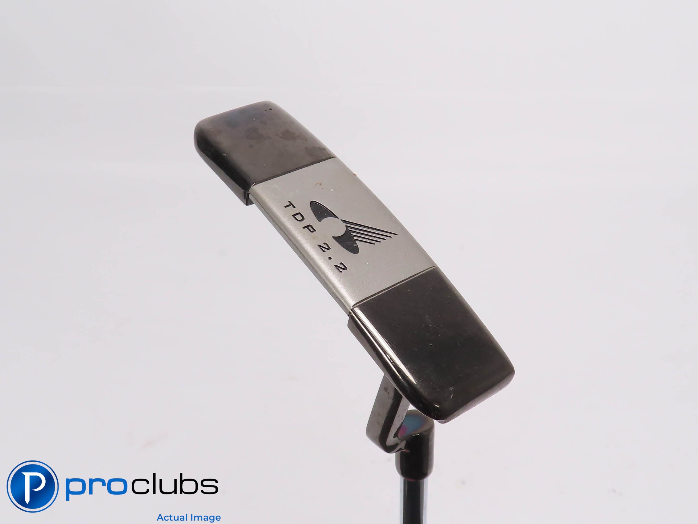 Never Compromise TDP 2.0 47" Broomstick Putter - 466431