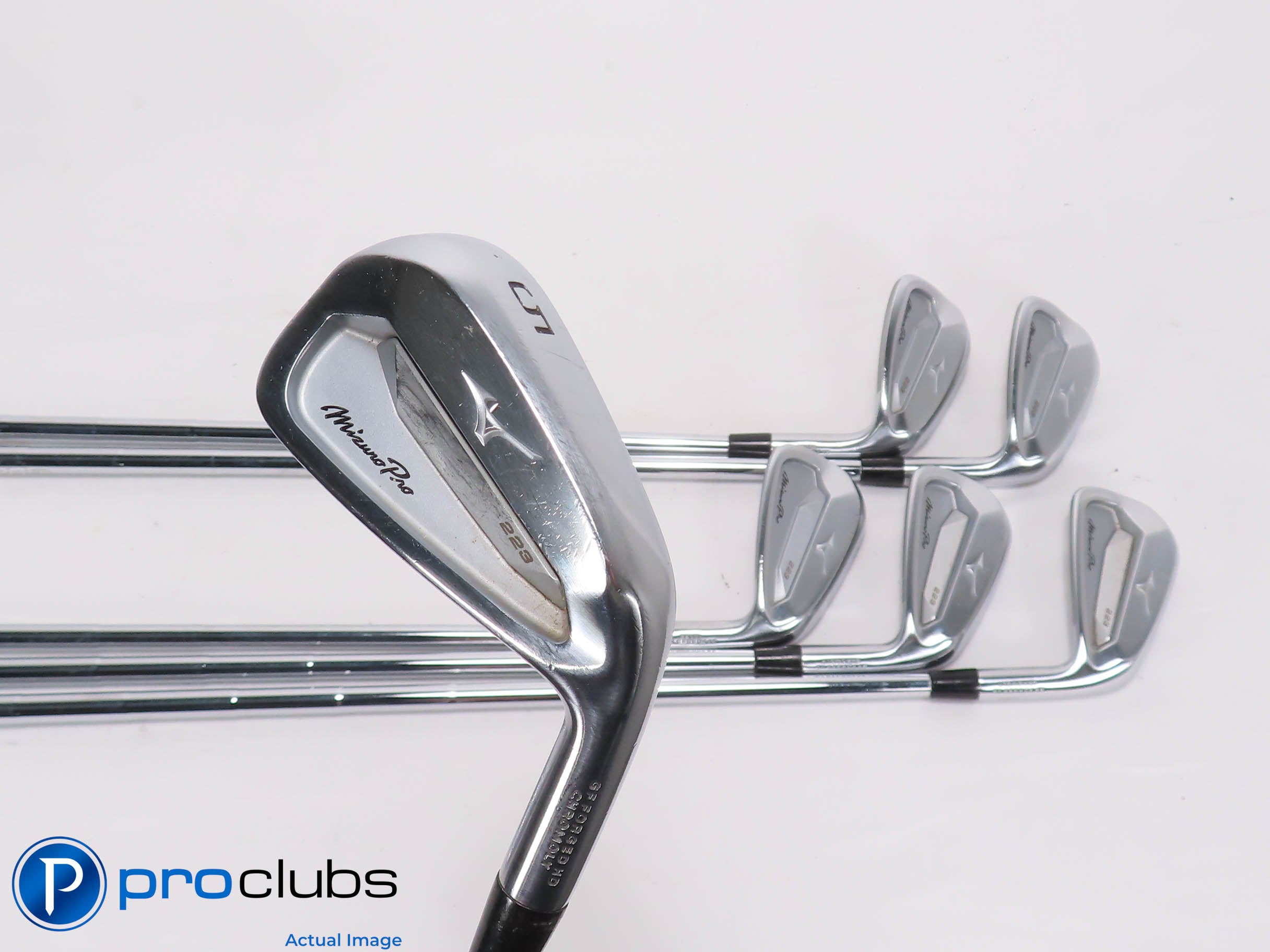 Nice Mizuno PRO 223 5-PW IRON SET - DG 120 S300 Stiff Flex Steel 466591