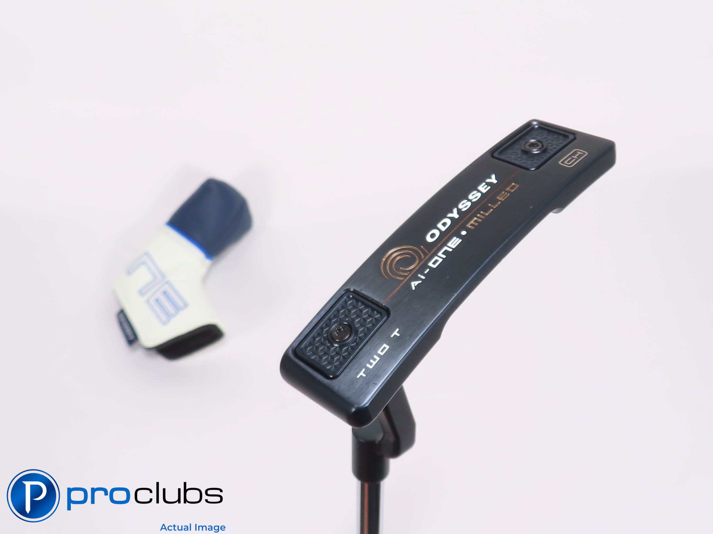 Left Handed Odyssey Ai-ONE Milled TWO T 35" Putter w/Cover #459633