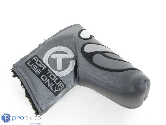 Circle T! Scotty Cameron Black/Gray "Stick Figure" Mid-Mallet Headcover- 421866