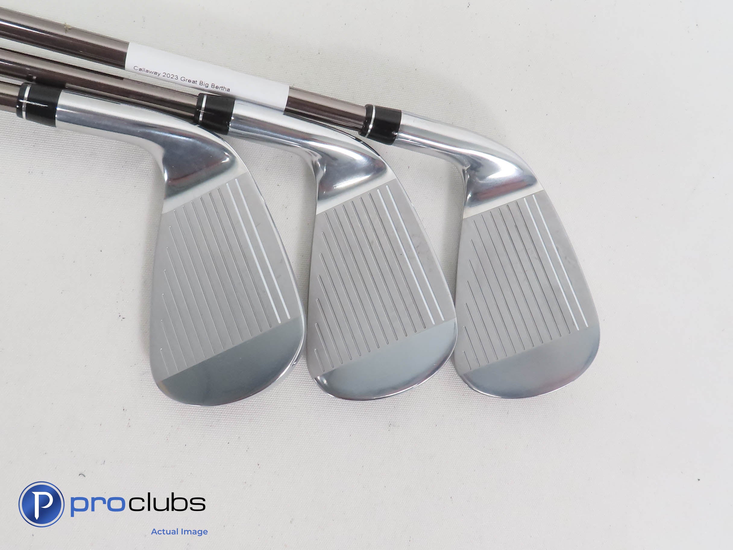 Callaway Big Bertha OS Iron Set 5-PW UST Mamiya Recoil ES 460 F4 Stiff Callaway Big Bertha OS Iron Set 5-PW UST Mamiya Recoil ES 460 F4 Stiff