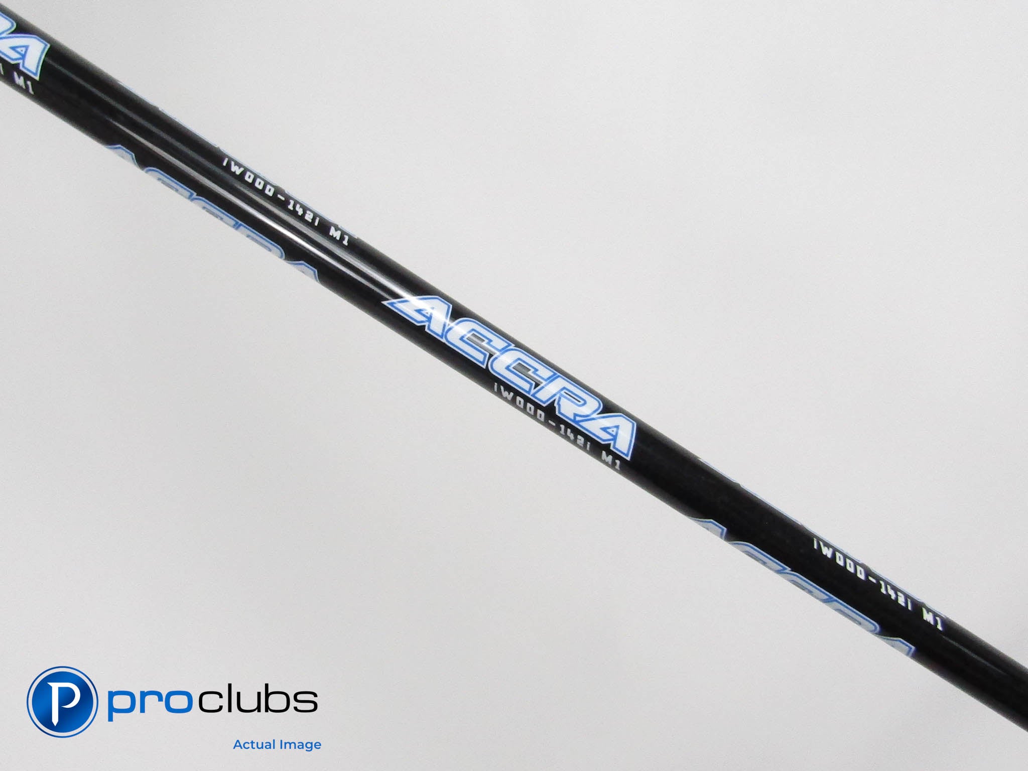 ACCRA iWood 142i M1 (Light Flex) 42 1/2" Fairway Shaft w/ TaylorMade Tip #409251