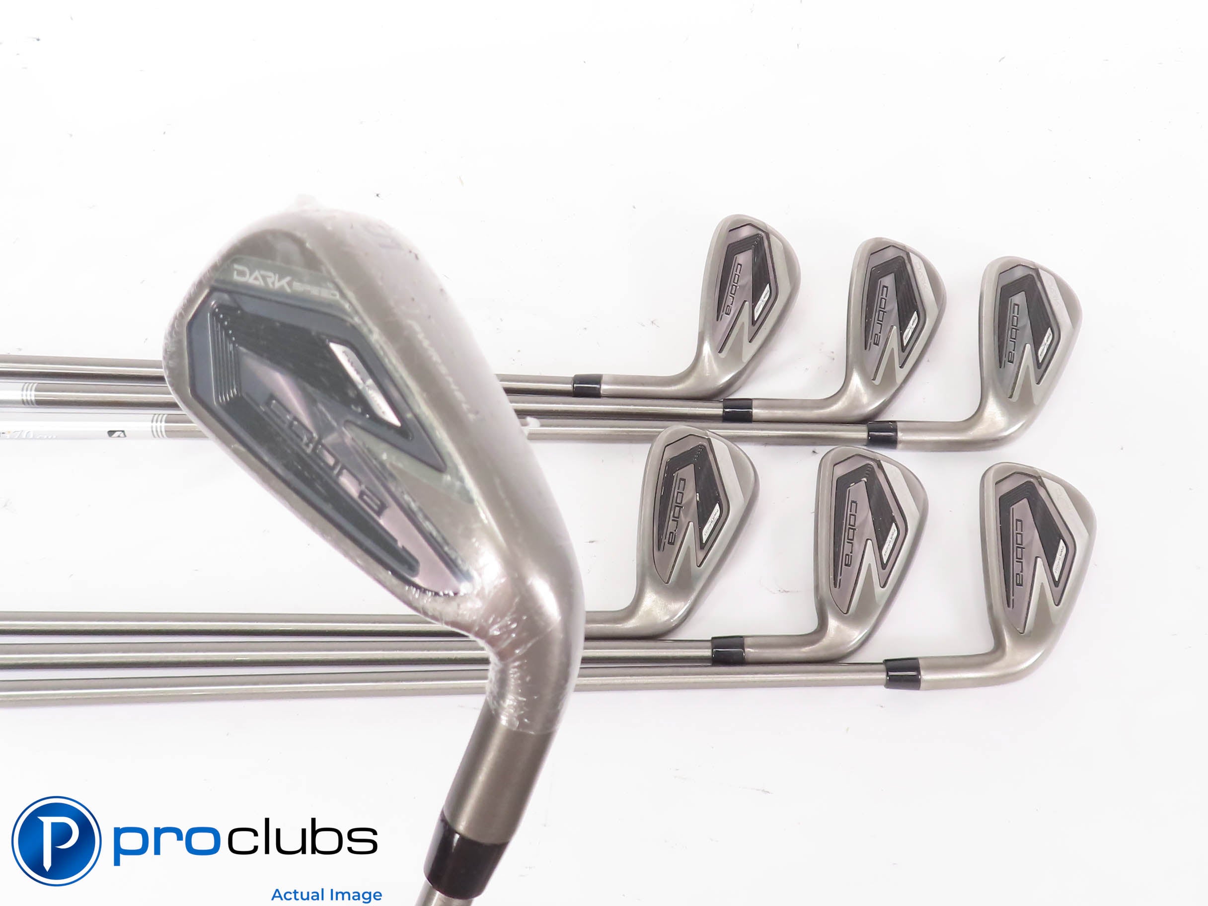 COBRA DARKSPEED IRONS 5-PW,GW Aerotech Steelfiber 70 Regular Flex #443336