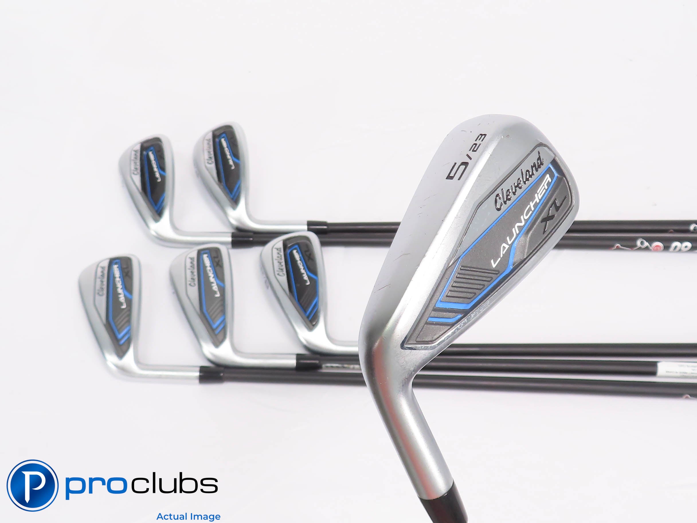 Left Handed Cleveland Launcher XL 5-PW IRON SET Regular Flex Graph +1/2" 449335